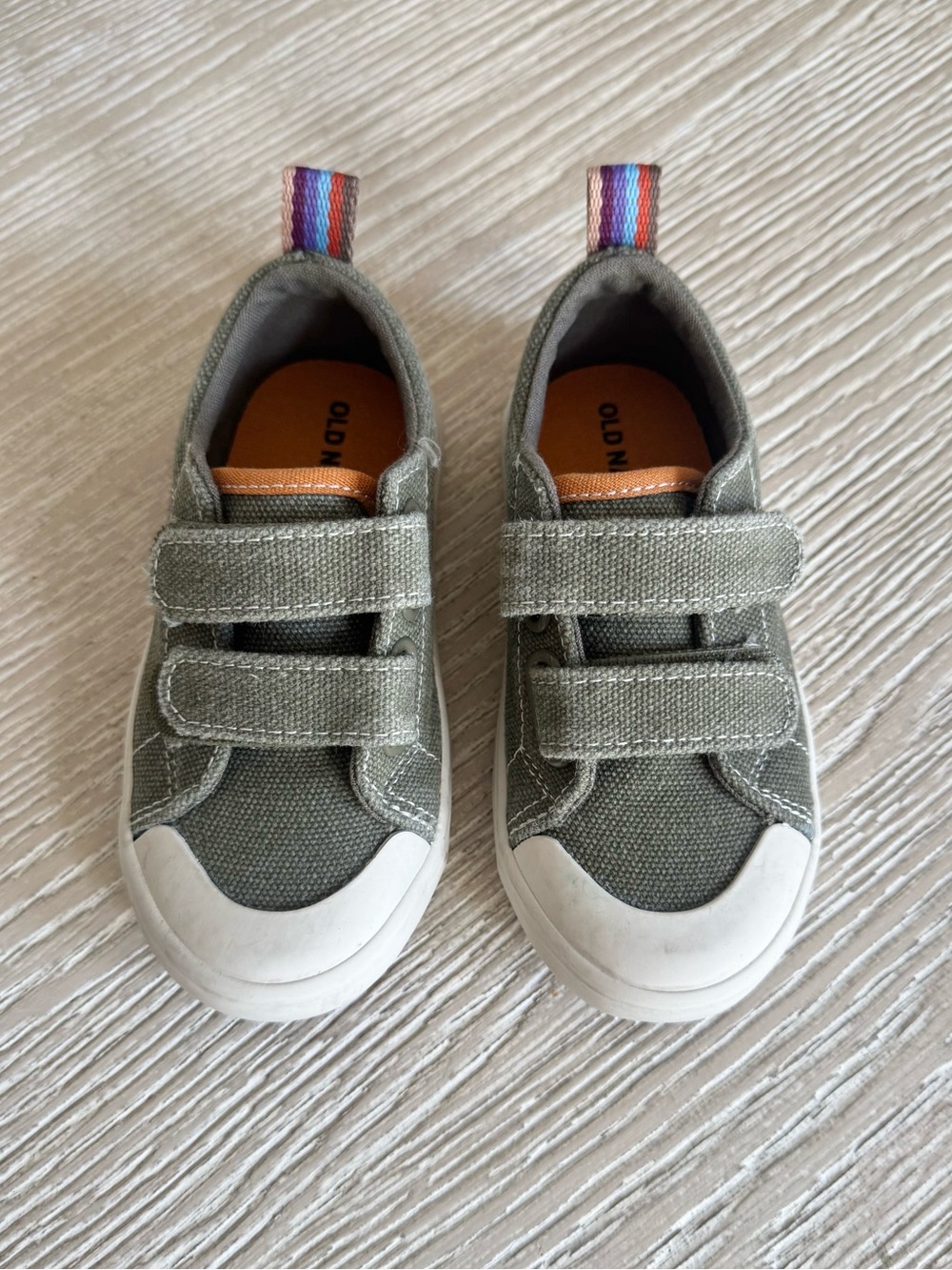 Old Navy Green Canvas Velcro Shoes, 7